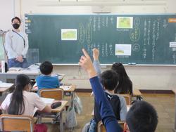 １月２７日 水 ５年生 クマの当たり前５ １ ヒヤリ ハット５ ２ 道徳 松戸市立新松戸西小学校