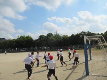 引退試合サッカー