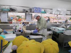 魚売り場の裏側