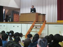 全校朝会