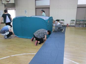 通路を確保した上で