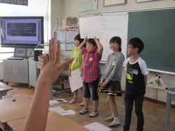 ３年スーパー見学発表会