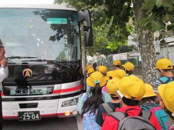 予定通りバス乗車