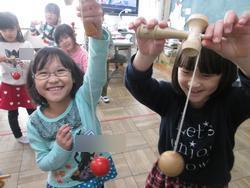 剣玉に挑戦