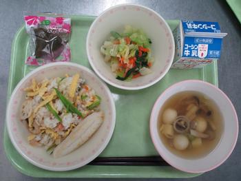 ３日給食写真